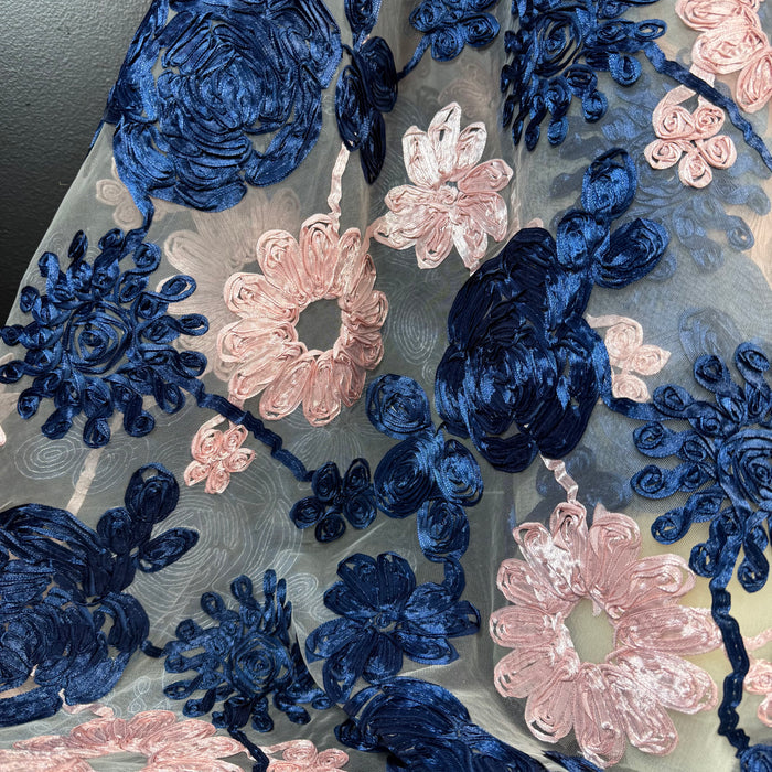 Midnight Petal Lace - Made in Italy - Deadstock