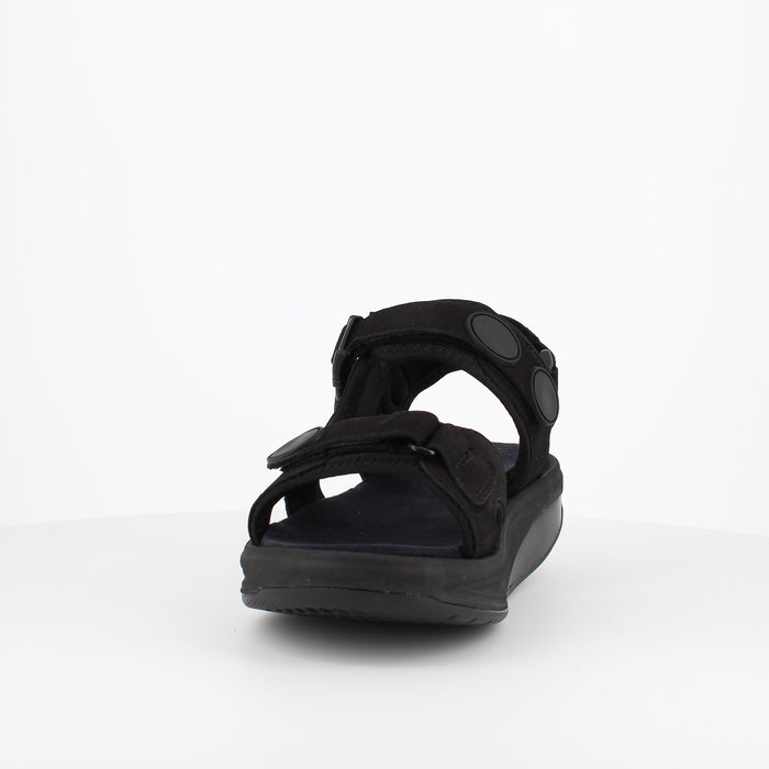 MBT Kisumu 3S-sandal i svart — klassisk MBT-sandal