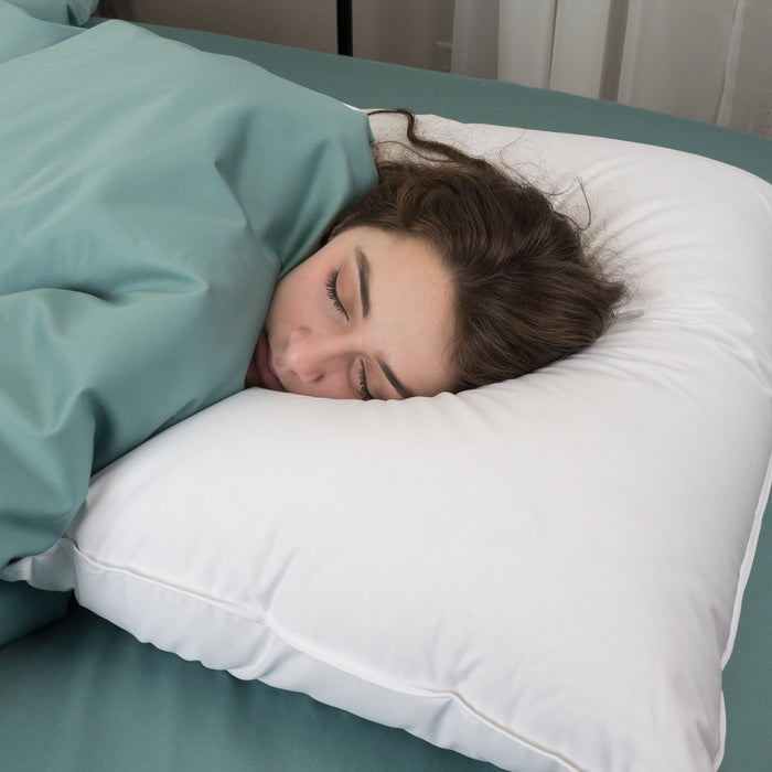 premier-down-feather-blend-pillow-firm-support-side-sleeper