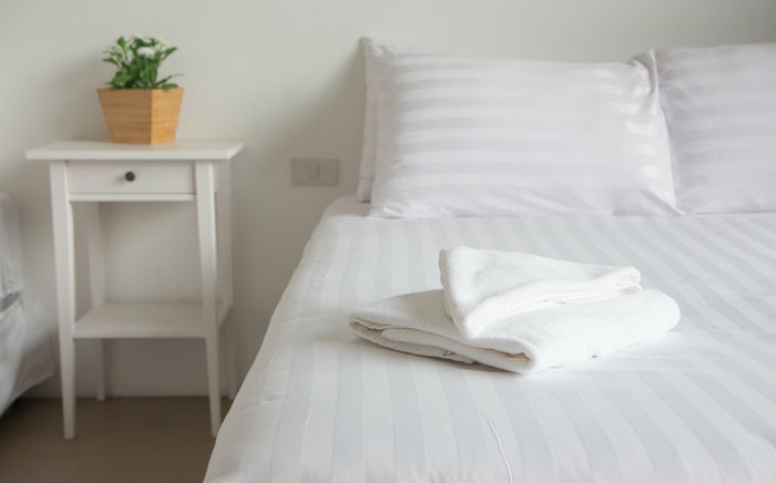 Satin Stripe (20mm) Triple Sheet Sets