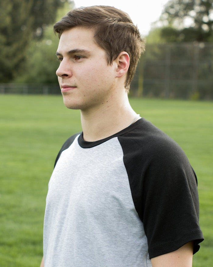 Sayward Raglan Pattern - Thread Theory - Simplifi Fabric