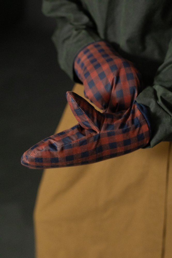 The Braemar Mittens PDF Pattern - Merchant & Mills - Simplifi Fabric